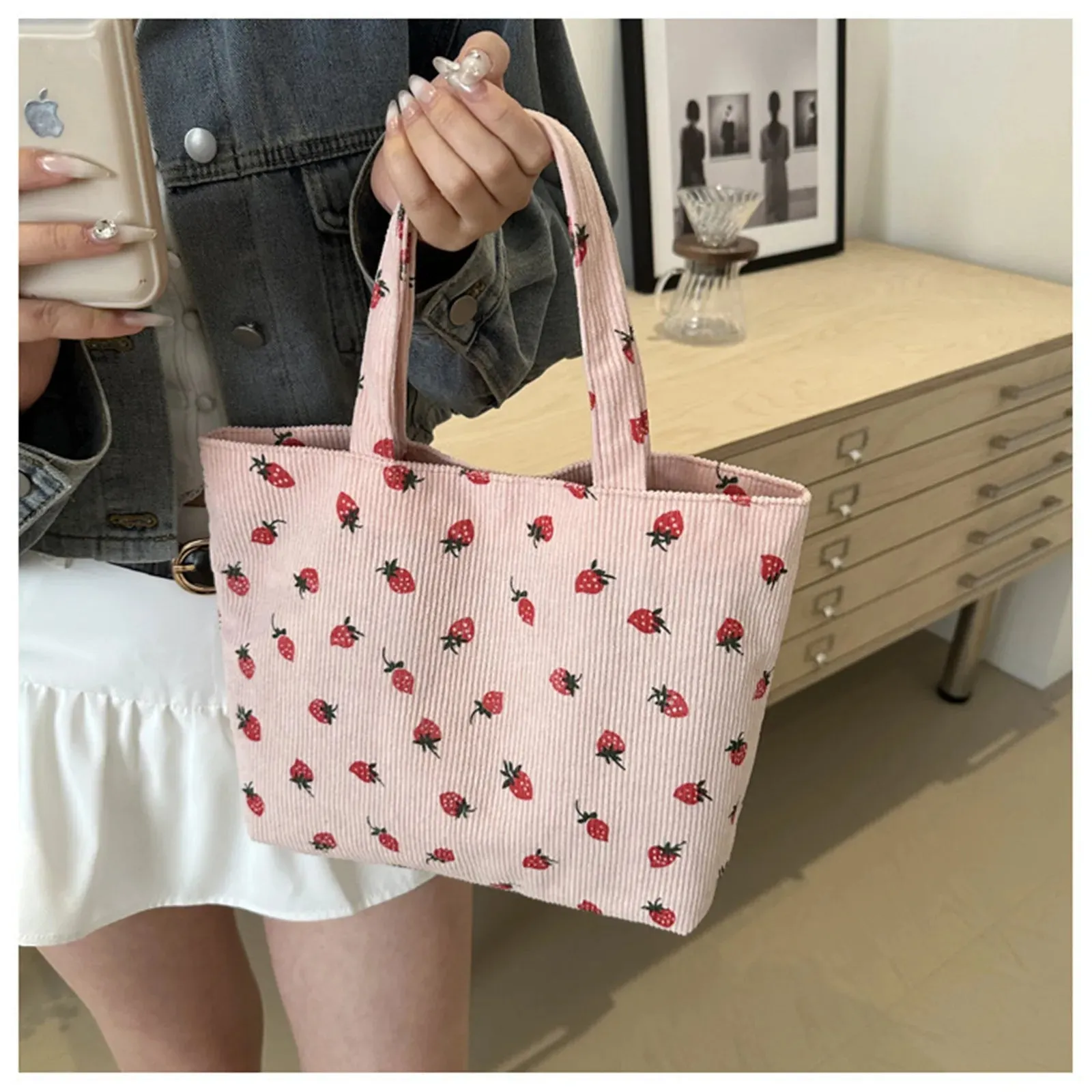 🍓 Cute Corduroy Strawberry Shoulder Bag 🍓 - Fun & Versatile Tote for Every Adventure! 🌟✨