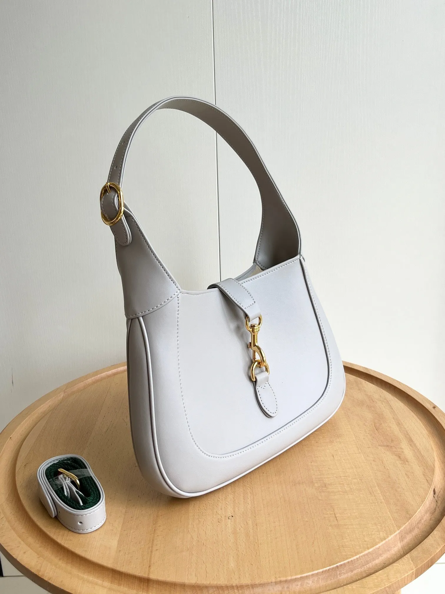 5 Colors - 2024 Funky Lobster Clasp Handbags