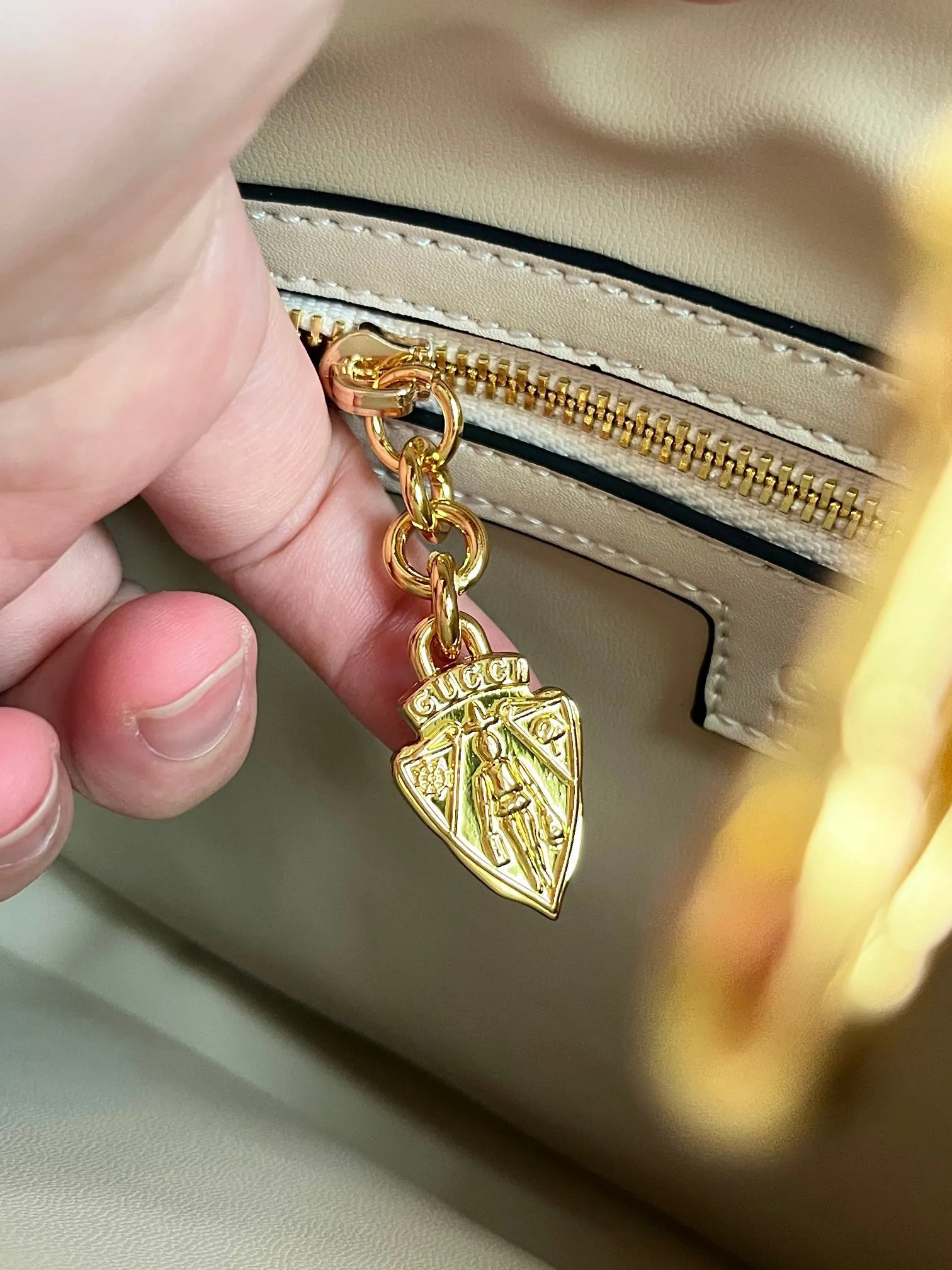 5 Colors - 2024 Funky Lobster Clasp Handbags