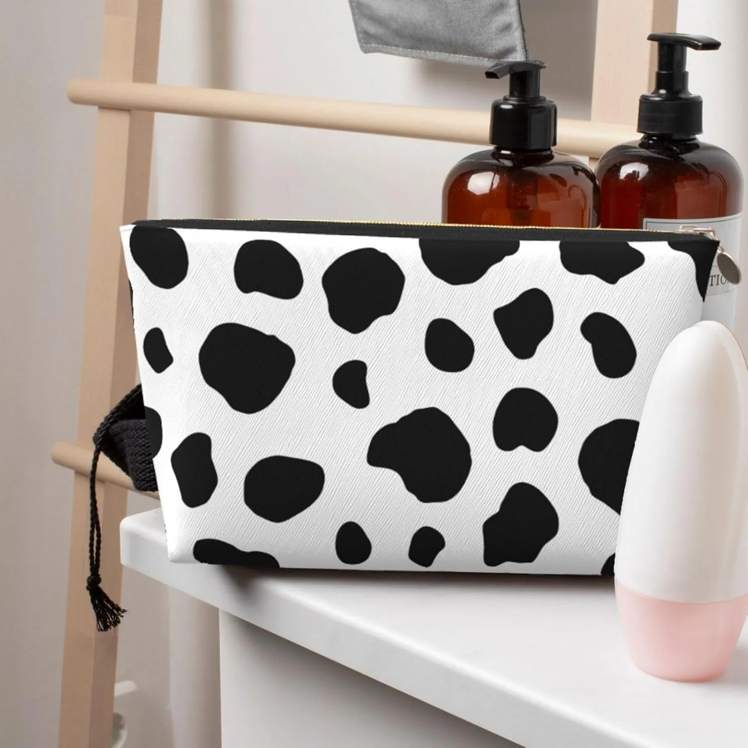 Black And White Cow Pattern Cosmetic Bag Travel Makeup Bag Organizer Toiletry Bag with Zipper Storage Pouch Coin Purse Brushes for Women Girls Gifts