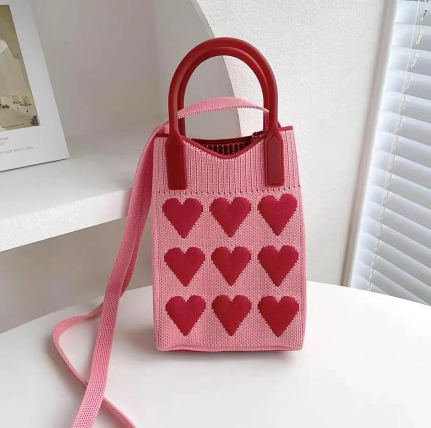 Heart Crochet Phone Bag Tote Bag Cute Purse for Women Valentines Aesthetic Handbags for Women