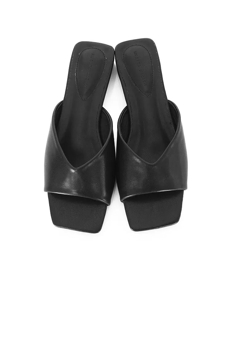 Helisa Slip Ons Sandals (Black)