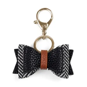 Itzy Ritzy Boss Bow - Cute Bow Bag Charm for Diaper Bags, Purses & Wallets - Versatile Vegan Leather Purse Charm (Coffee & Cream)
