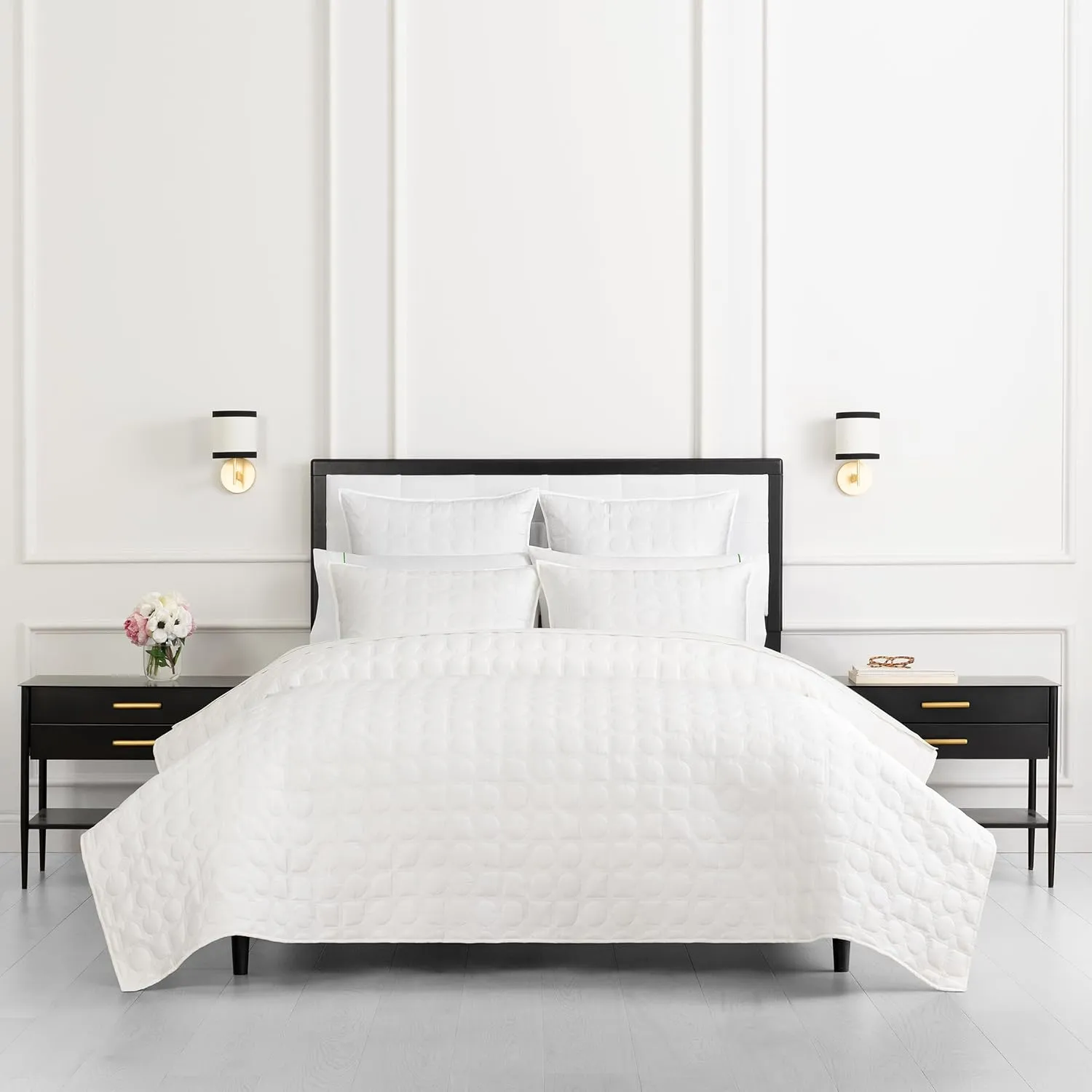 kate spade new york Noel Full/Queen Quilt Bedding Set, 200 Thread Count and 100% Cotton Cover, All Season 3 Piece Reversible Bedding Set, Machine Washable, Marshmallow
