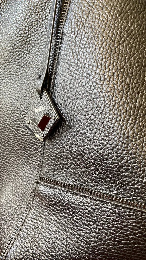 Leather Zipper Details Tote