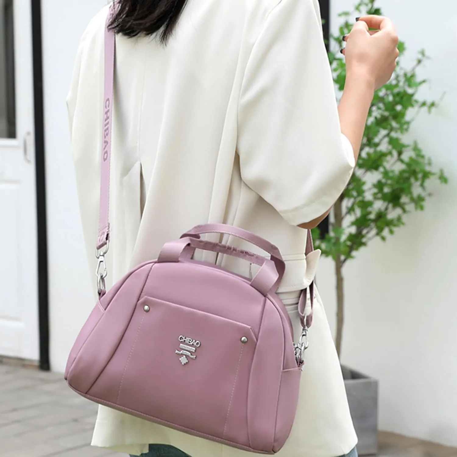 Nylon Crossbody Bag for Women Waterproof Shoulder Bag Lightweight Purse with Pockets Ladies Travel Handbag (Red)