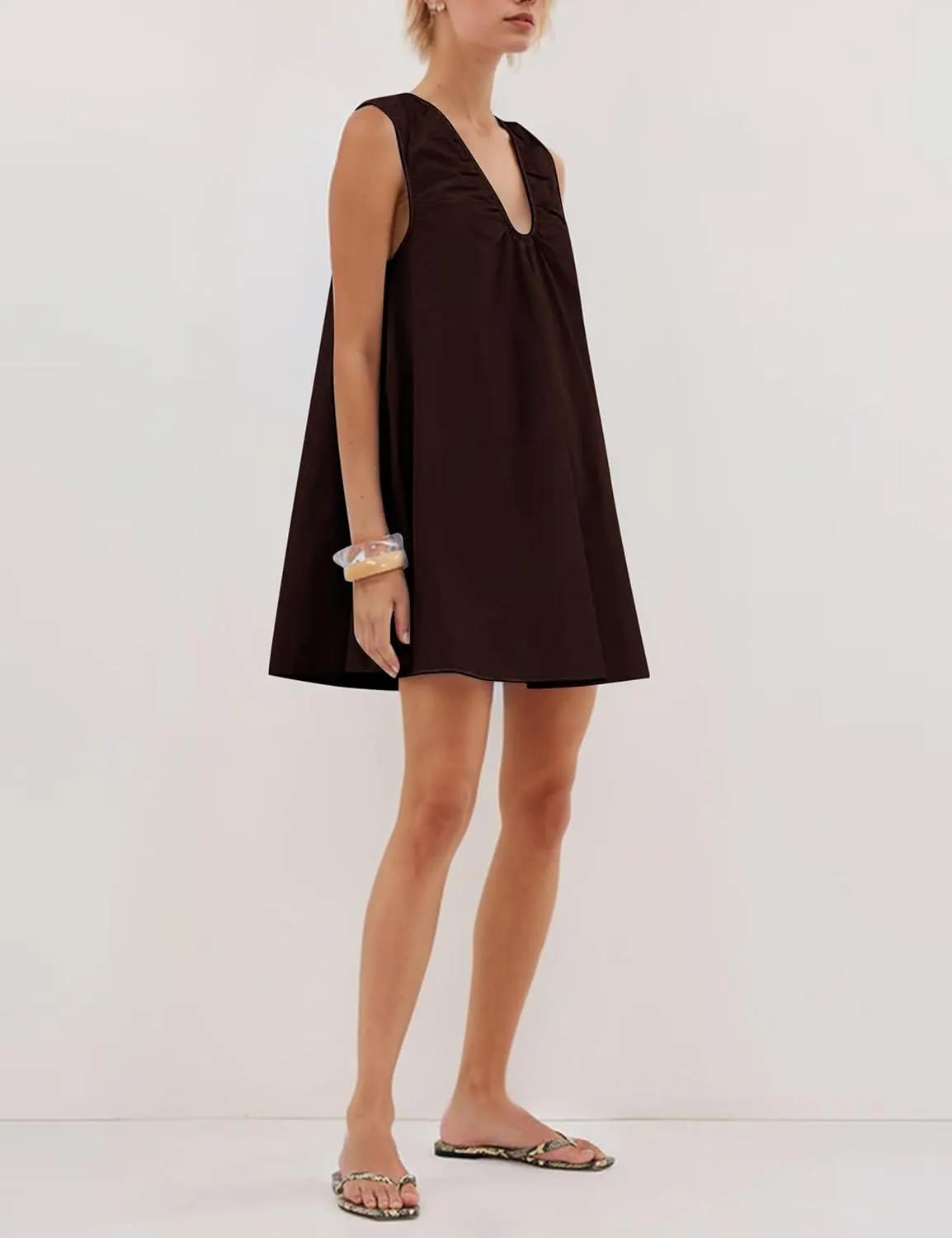 OLAPTA Women Summer Sleeveless Babydoll Mini Tank Dresses Loose Fit Scoop Neck Ruched Short Dress with Pockets Party Clubwear