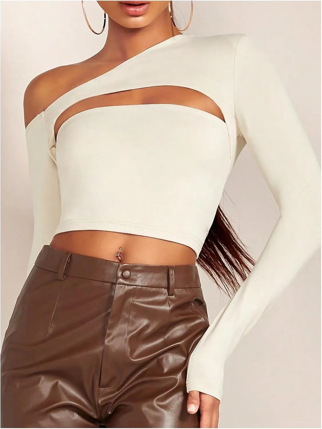OYOANGLE Women's Cut Out One Shoulder Crop Top Asymmetrical Neck Long Sleeve Tee Shirt