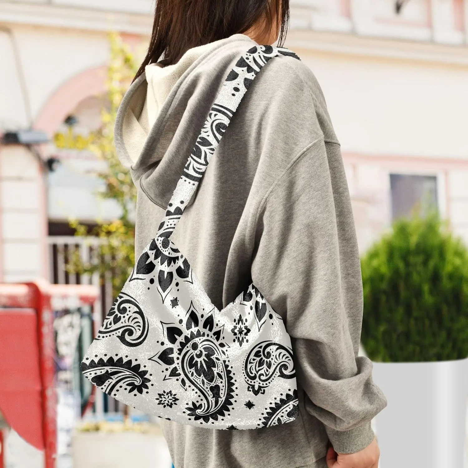 senya Plush Underarm Bag Women's Tote Handbags Ladies Purse Shoulder Bag for Winter