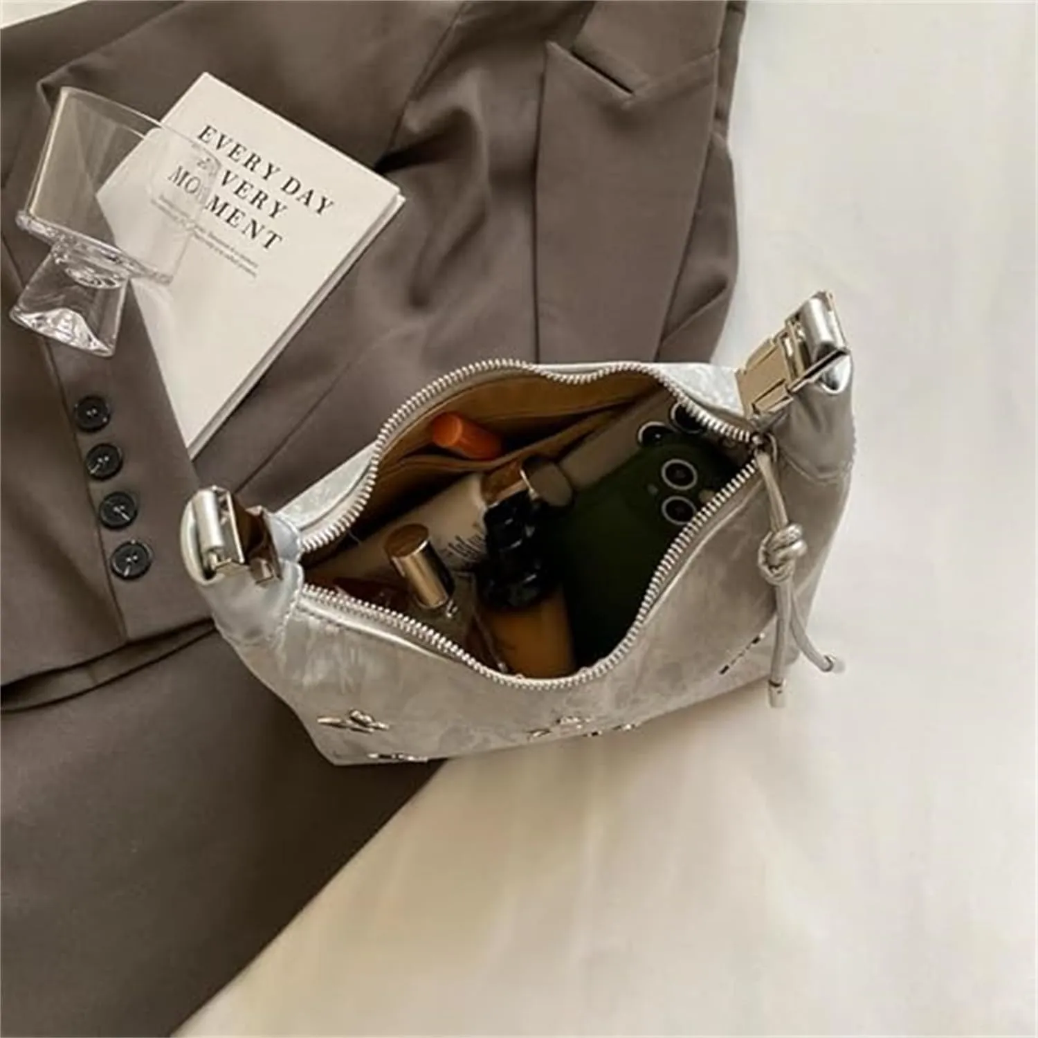 Women Tote Handbags Butterfly Vegan Leather Shoulder Bags with Adjustable Strap Trendy Crossbody Purse